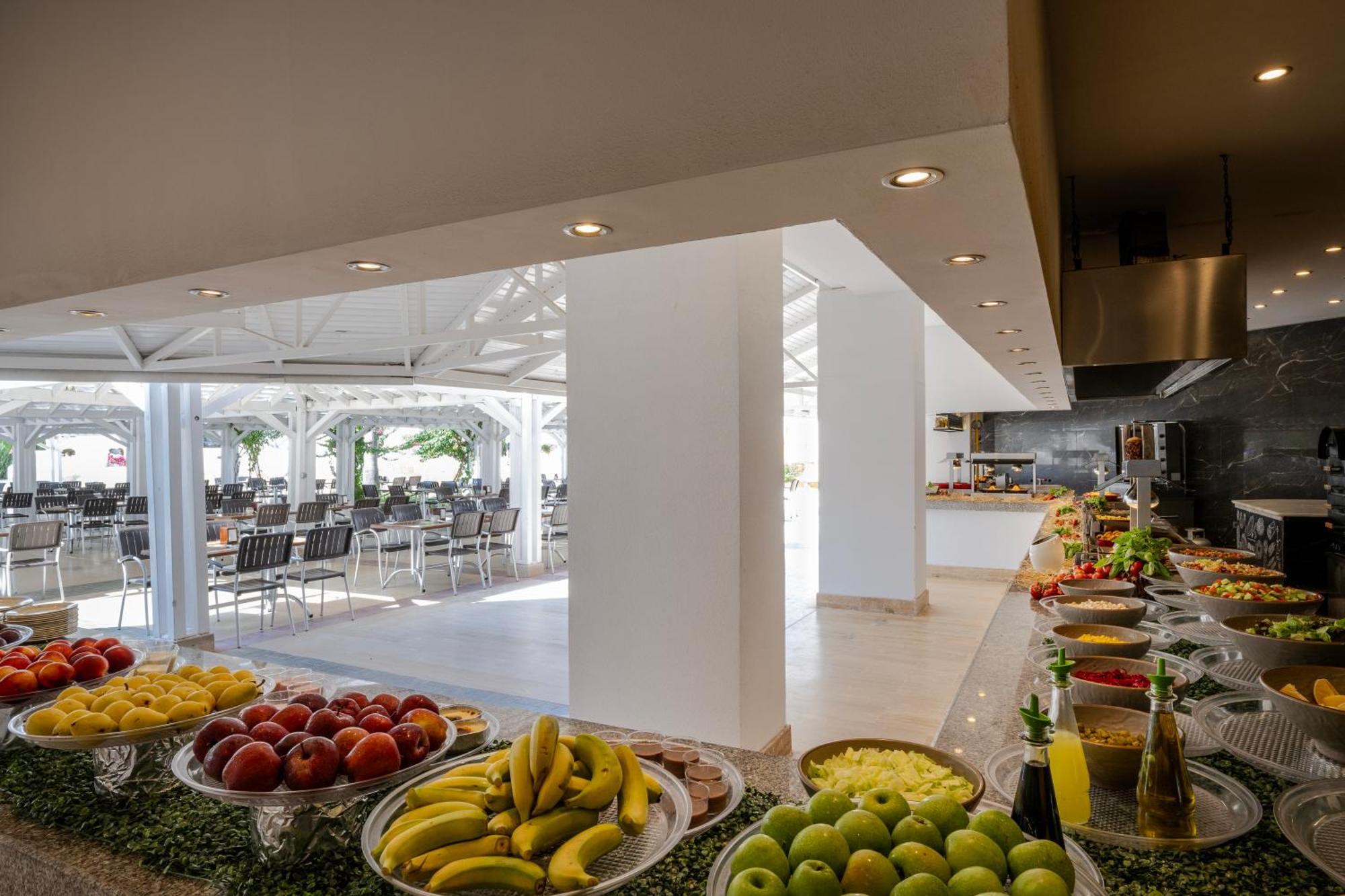 Adora Hotel & Resort Belek Luaran gambar
