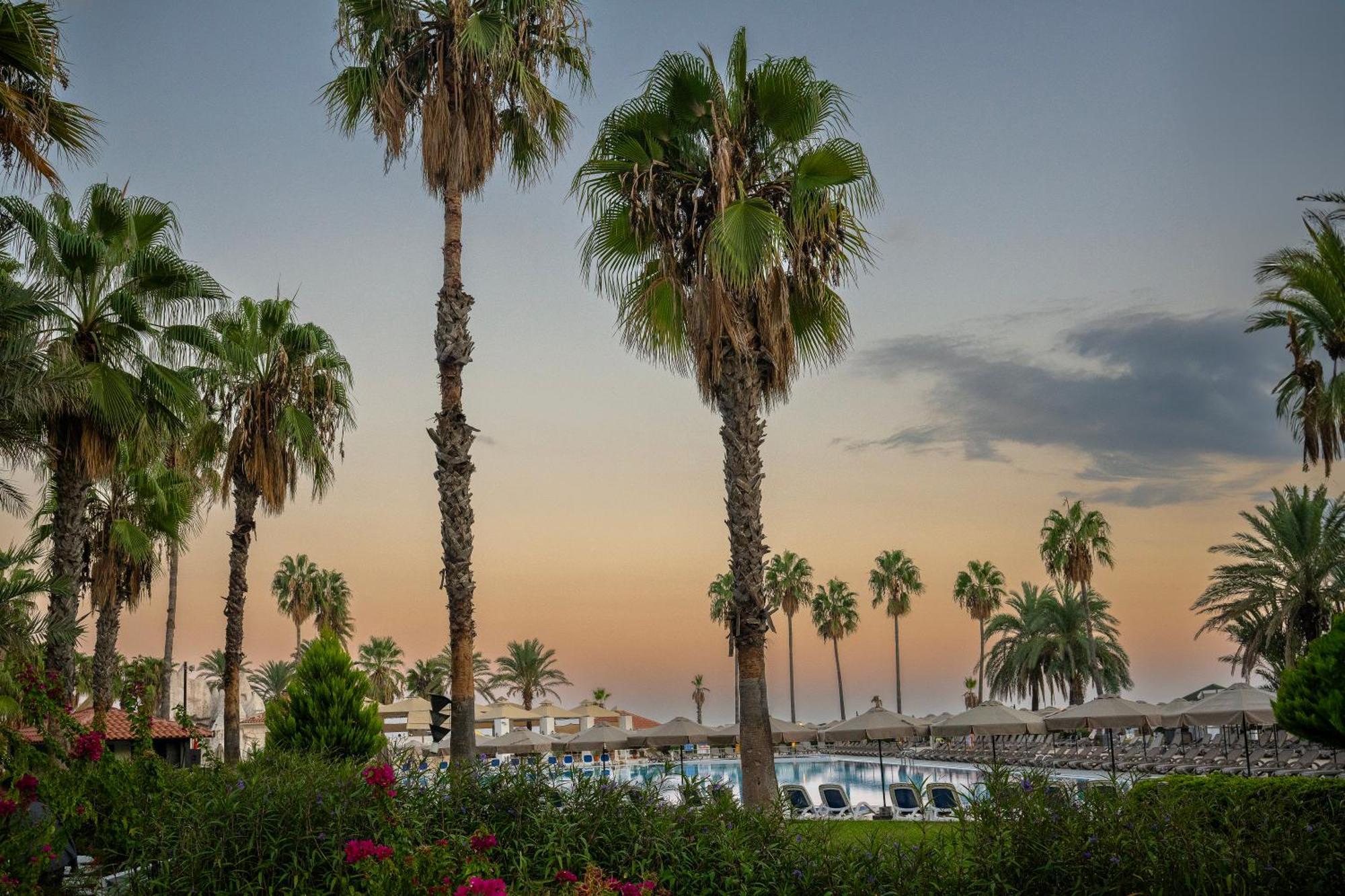Adora Hotel & Resort Belek Luaran gambar